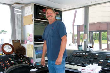 Ranger Constructions Grant, FL, plant, with Phil Shough at the controls